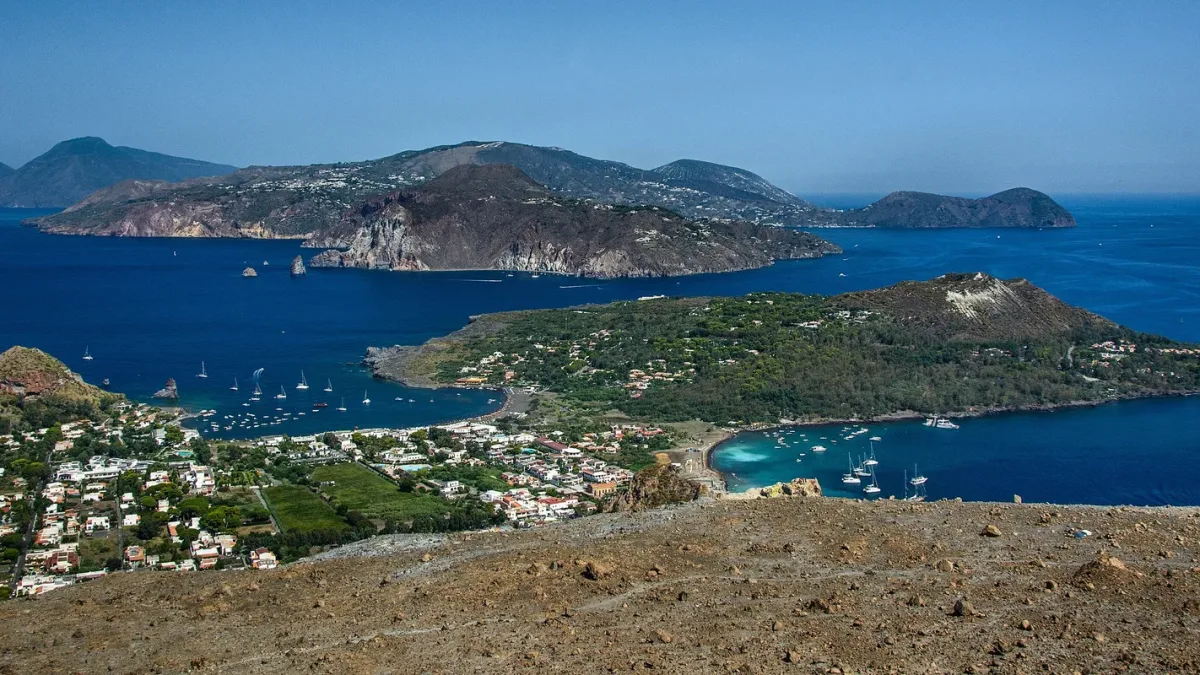 Eolie in giornata: Lipari e Vulcano